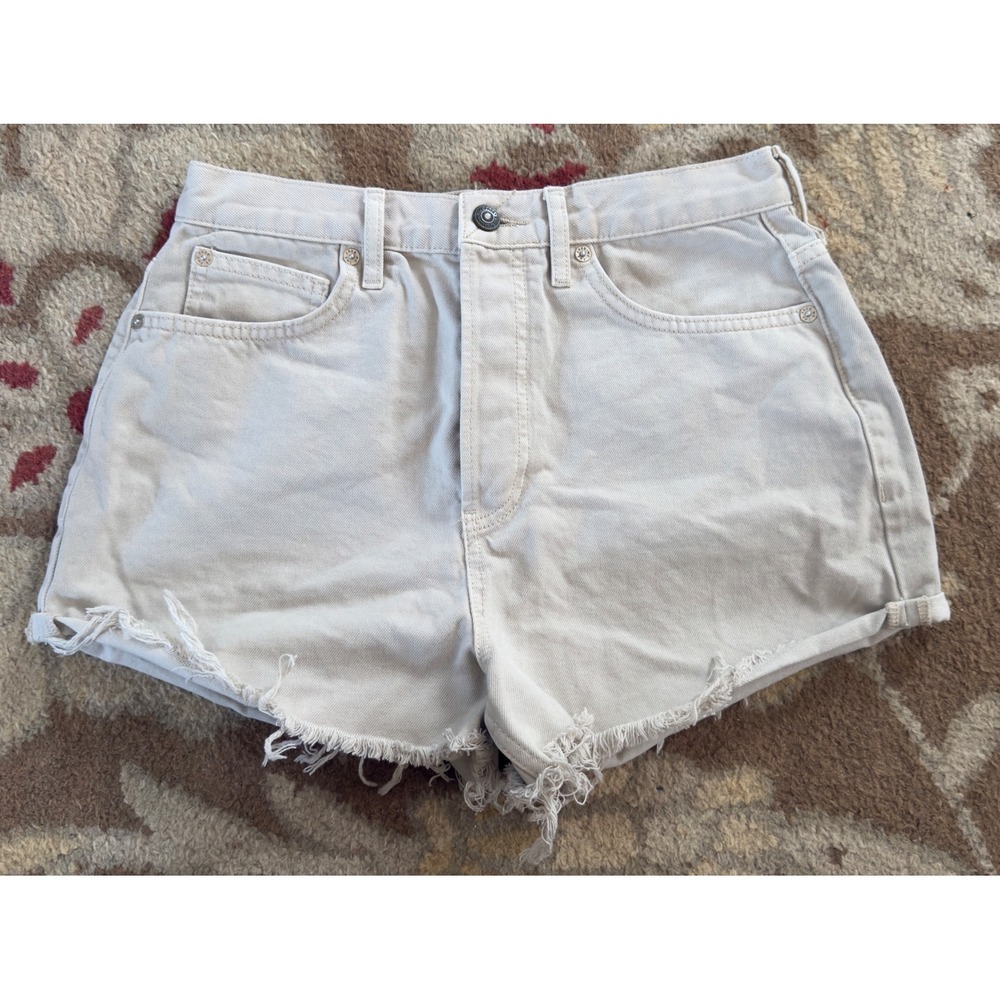 We The Free Free People Cream High Rise Button Fly Raw Hem Denim Shorts Size 28